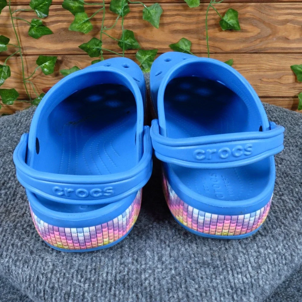 Crocs Bayaband Chevron Mens Clogs Size 12 Water Shoes Blue Multi Pattern